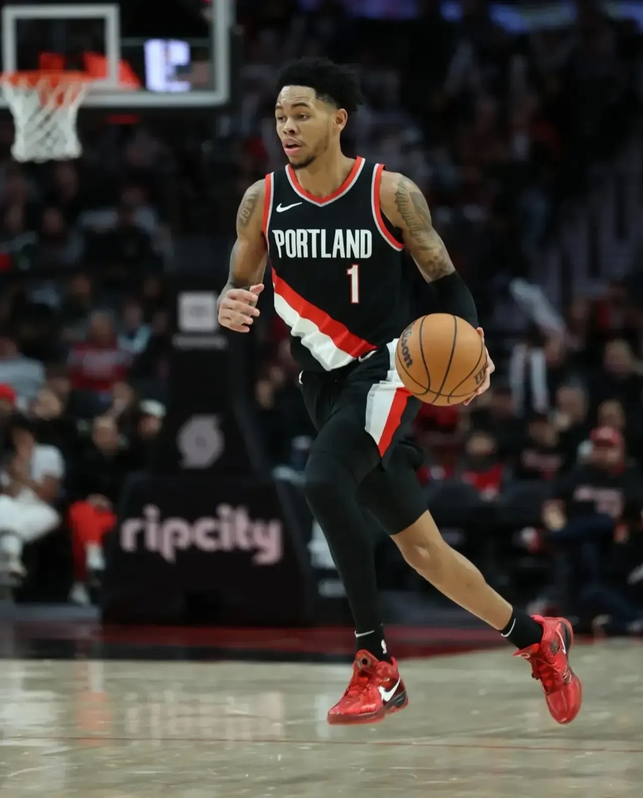 风云突变波特兰开拓者加时末段队长鼓劲；NBA总决赛版图或变；赛场秩序良好；控场能力受关注的简单介绍